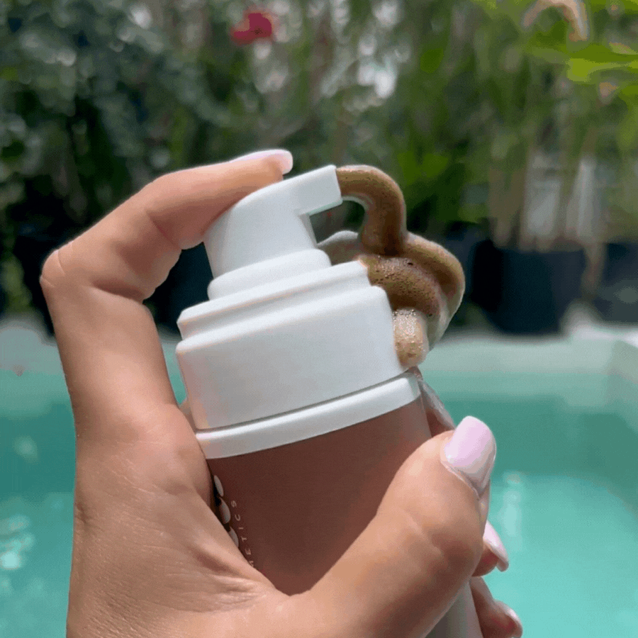 4 idées reçues sur la mousse autobronzante.