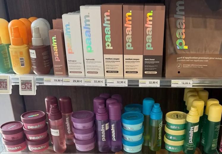 Rayon Paalm en pharmacie : mousses autobronzantes Medium et Dark, gant applicateur et brumes parfumées